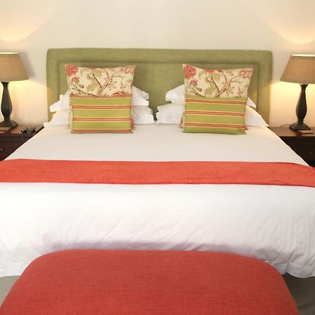 Kingsmead Guest House Harare Zimmer foto