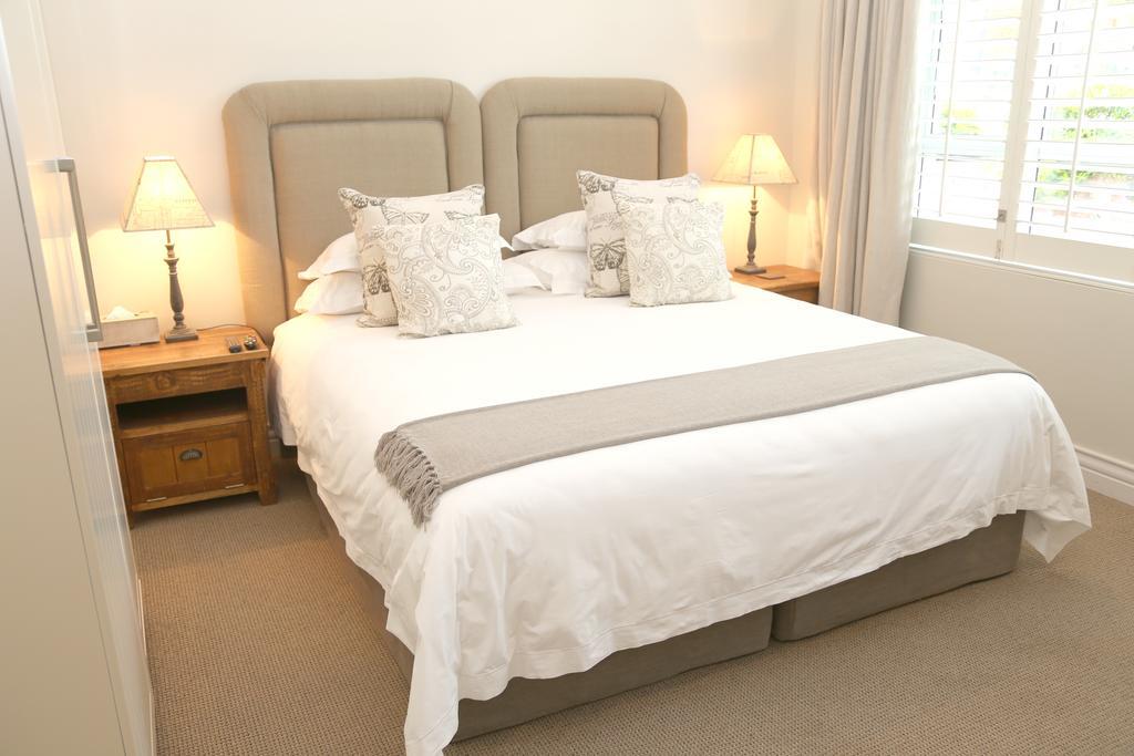 Kingsmead Guest House Harare Zimmer foto