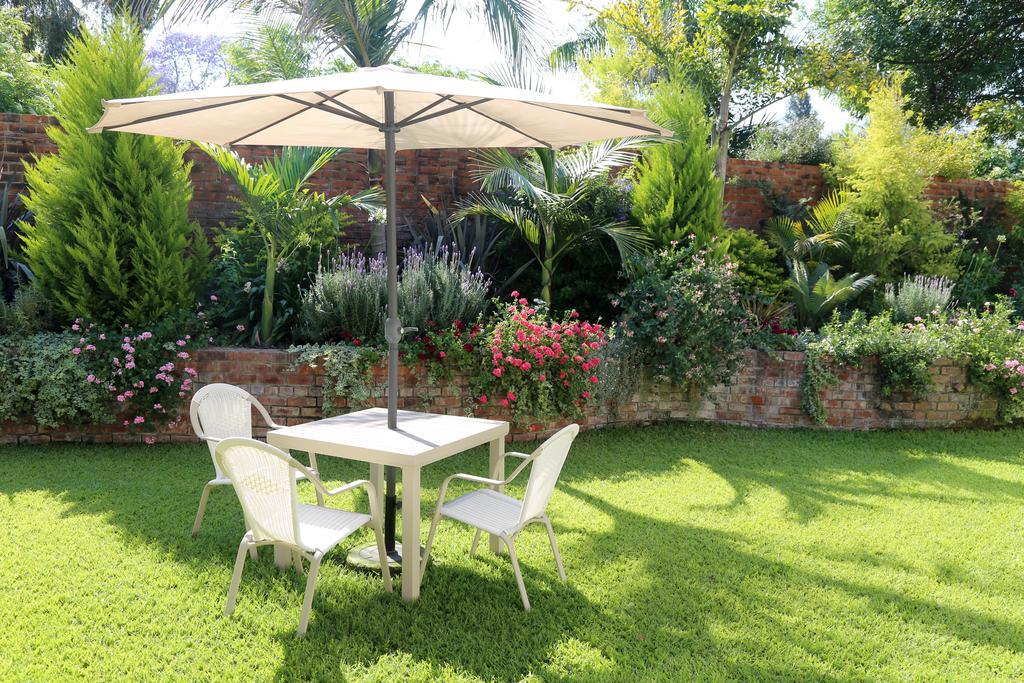 Kingsmead Guest House Harare Exterior foto